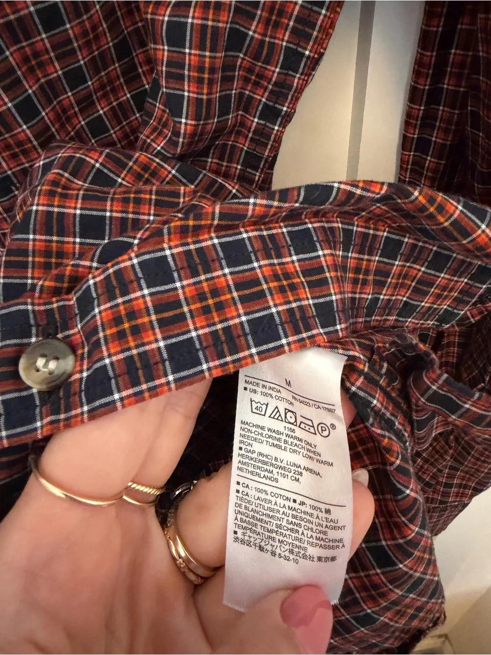 Banana Republic plaid casual button-down shirt untucked fit 100% Cotton Medium